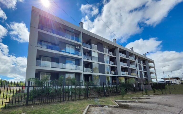 Venta departamento de 1 dormitorio en Amura Granadero Baigorria