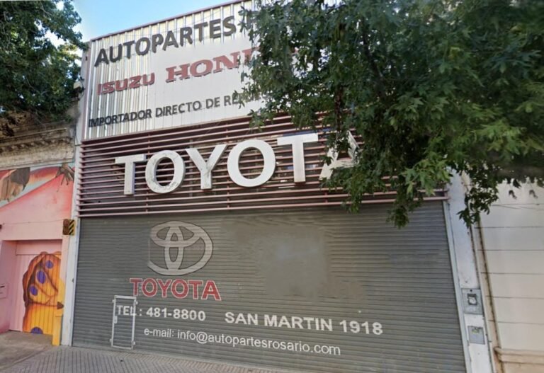 local comercial 2 plantas frente vidriado