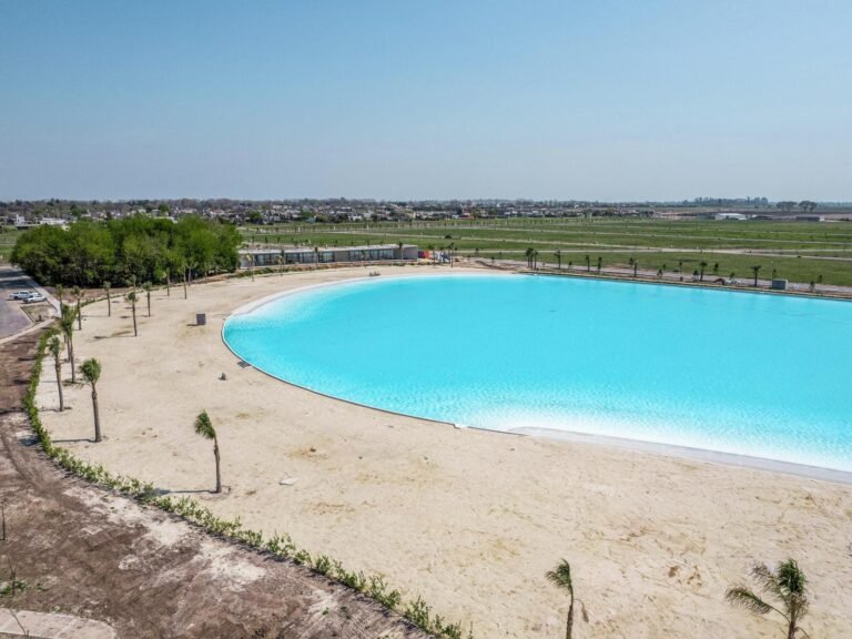 Venta vida lagoon fondo norte cercano a laguna y amenities