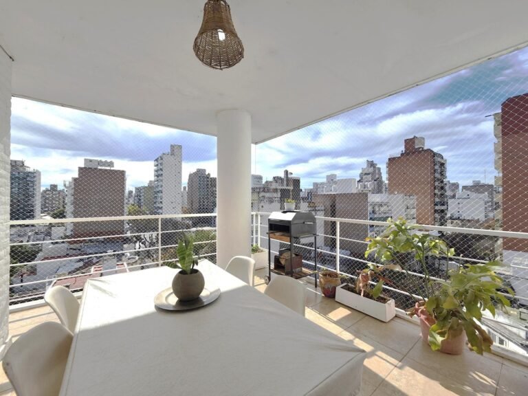 Departamento en abasto