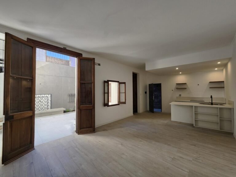 Venta Casa 3 dormitorios en Abasto oportunidad