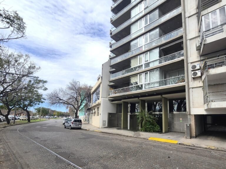 Venta departamento de 3 dormitorios en rosario zona rio apto credito hipotecario